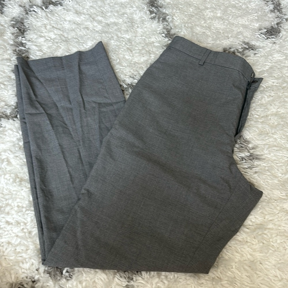 BR Tailored Pants 35” x 34” - Gray